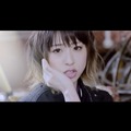 綾野ましろ「NEWLOOK」MV公開！へそ出しルックで色気漂う映像に