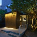 北京で活躍する若手建築家・松原弘典氏が店舗をデザインした「地酒ダイニングsakeMANZO」