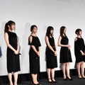 ブラックのドレスで登場した乃木坂46メンバー