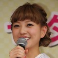 元AAAの伊藤千晃が3ショット公開！出水麻衣アナ＆松本あゆ美とは料理教室仲間