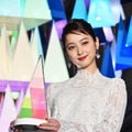 表参道ヒルズのOMOTESANDO HILLS CHRISTMAS 2017 with Panasonic Beauty』クリスマスツリー点灯式に登場した佐々木希【撮影：non】
