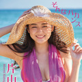 『片山萌美 そんなバカンス』【価格】DVD：3800円（税抜） Blu-ray：4800円（税抜）【発売元】BSフジ 【販売元】ハピネット （C）BSフジ