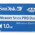 　サンディスクは、SDメモリーカードの2Gバイトモデル、メモリースティックPROの4Gバイトモデル、メモリースティックPRO Duoの1Gバイトモデルを発表した。