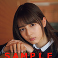 乃木坂46・伊藤理々＆欅坂46・小林由依が制服姿で表紙に登場！