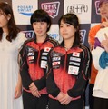 平野美宇選手、伊藤美誠選手【写真：竹内みちまろ】