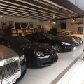 アスリートとグラドルがプール付きの豪邸を突然訪問＆水着で泳ぐ！新感覚のお宅紹介バラエティが放送
