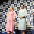 渡辺直美、浅田真央【写真：竹内みちまろ】