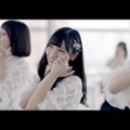 けやき坂46、新曲「ハッピーオーラ」MV公開！メンバーが妖精に