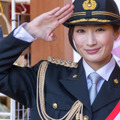 制服姿の敬礼に反響！アイドル・女優の一日署長まとめ