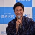 原田龍二、トークイベントに浴衣で登場！温泉愛について語る