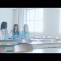 日向坂46のデビューシングル『キュン』MV公開！学校を舞台にダンス