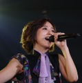 伊藤千晃、初のミニライブでファンクラブツアーの開催発表！