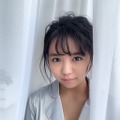 大原優乃、パジャマから谷間がチラリとのぞくセクシーショット公開