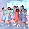 「ちゃおガール2019★オーディション」グランプリの根岸実花さんとガールズユニット「Ciao Smiles」（「a」は正式にはアキュート・アクセント付き）【写真：竹内みちまろ】