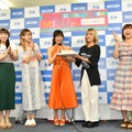 CHERRSEE・MIYUの1st写真集「Birth」発売記念＆バースデーイベント【写真：竹内みちまろ】