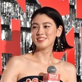 三吉彩花【写真：竹内みちまろ】