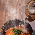 大分県「寒ブリ漬け丼（熱めし丼）」