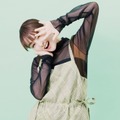 『葵わかな オフィシャルカレンダー2021.4-2022.3』（C）SDP