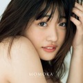 石田桃香 1st写真集『MOMOKA』 （発行：講談社　撮影：細居幸次郎）