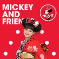 岡田結実が着用するミッキーマウスデザインの振袖（C）Disney
