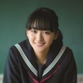 「B.L.T.graduation2021中学卒業」ローソンエンタテインメント購入特典ポストカード【山崎天（櫻坂46）】　　（C）東京ニュース通信社