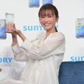 松本まりか、イベントの試飲でうっとり!「少し“お酔い”になってきたみたい…」