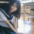 日向坂46・小坂菜緒1st写真集『タイトル未定』（出版社：集英社／撮影：藤原宏）