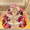 美川憲一75歳バースデーケーキ