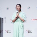 浅田真央【写真：竹内みちまろ】