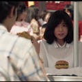 宮崎美子、マクドナルド新CMで50年前の美少女演じる！「暖かい目で見てください」