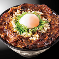 背脂たっぷりの“極上大判カルビ”が旨い！「すたみな極カルビステーキ丼」を実食!