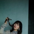 前島亜美写真集「白群」　(C)細居幸次郎／小学館