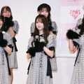 ＝LOVE（前列左から）佐々木舞香、大谷映美里、髙松瞳、（後列左から）瀧脇笙古、齋藤樹愛羅、諸橋沙夏【撮影：小宮山あきの】