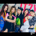 ITZY日本デビューベストアルバム『IT’z ITZY』通常盤ジャケット写真