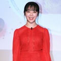 峯岸みなみ【撮影：小宮山あきの】