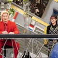 左から）カズレーザー（メイプル超合金）、恒松祐里（C）フジテレビ