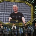 上段）松本人志／下段左から）王林、渋谷凪咲（NMB48）、神田愛花、滝沢カレン（C）フジテレビ