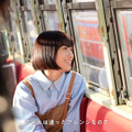 乃木坂46・掛橋沙耶香が地元・岡山の路面電車でCM撮影！
