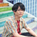 松丸亮吾1st写真集『すがお』セブンネットショッピング 購入者特典生写真（c）東京ニュース通信社