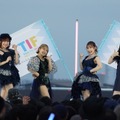 フィロソフィーのダンス【写真：竹内みちまろ】
