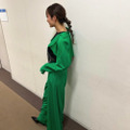 新山千春、『恋ステ』出演中の娘・もあとモード系ファッション親子ショット公開