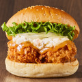 肉厚ホタテがゴロッと3つ！フレッシュネスバーガー、「ホタテフライバーガー」期間限定販売