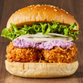 肉厚ホタテがゴロッと3つ！フレッシュネスバーガー、「ホタテフライバーガー」期間限定販売