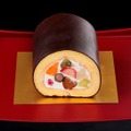 横浜ベイシェラトンホテル＆タワーズからスイーツor豪華食材 2種類の恵方巻！