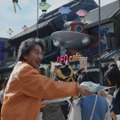 平手友梨奈、“宇宙人ヒラテ”として「クラフトボス」CMに初登場！