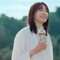 新垣結衣、「アサヒ 十六茶」新CMで先輩・小林聡美と初共演！お互いの印象は...？