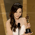 【第95回アカデミー賞】主演女優賞を受賞したミシェル・ヨー Photo by Kevin Winter/Getty Images