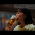 芳根京子、ちょこっと常連になった居酒屋で「おつかれ生です。」