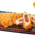 ＜ランチタイム限定＞梅しそ巻とロースかつ御膳