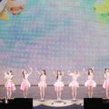NiziU「NiziU Live with U 2023 “ココ！夏 Fes.”」（写真・田中聖太郎）